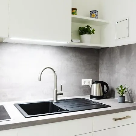 Appartement 4-zi Urban Design 120m² Brandnew 200mbit Berlijn