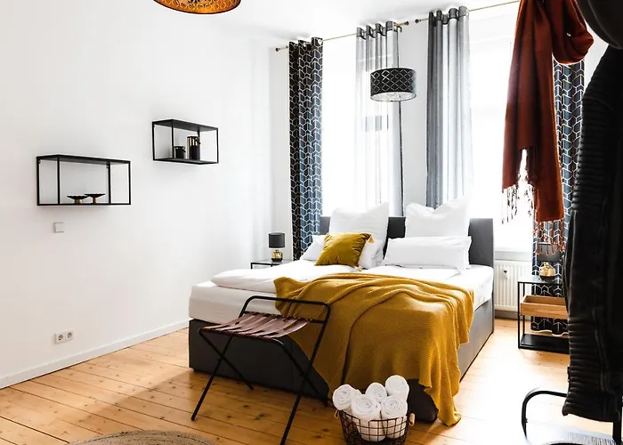 4-zi Urban Design 120m² Brandnew 200mbit Daire Berlin